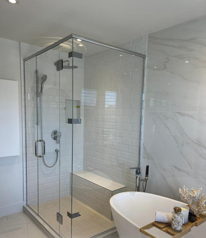 Fabrication de douche en verre